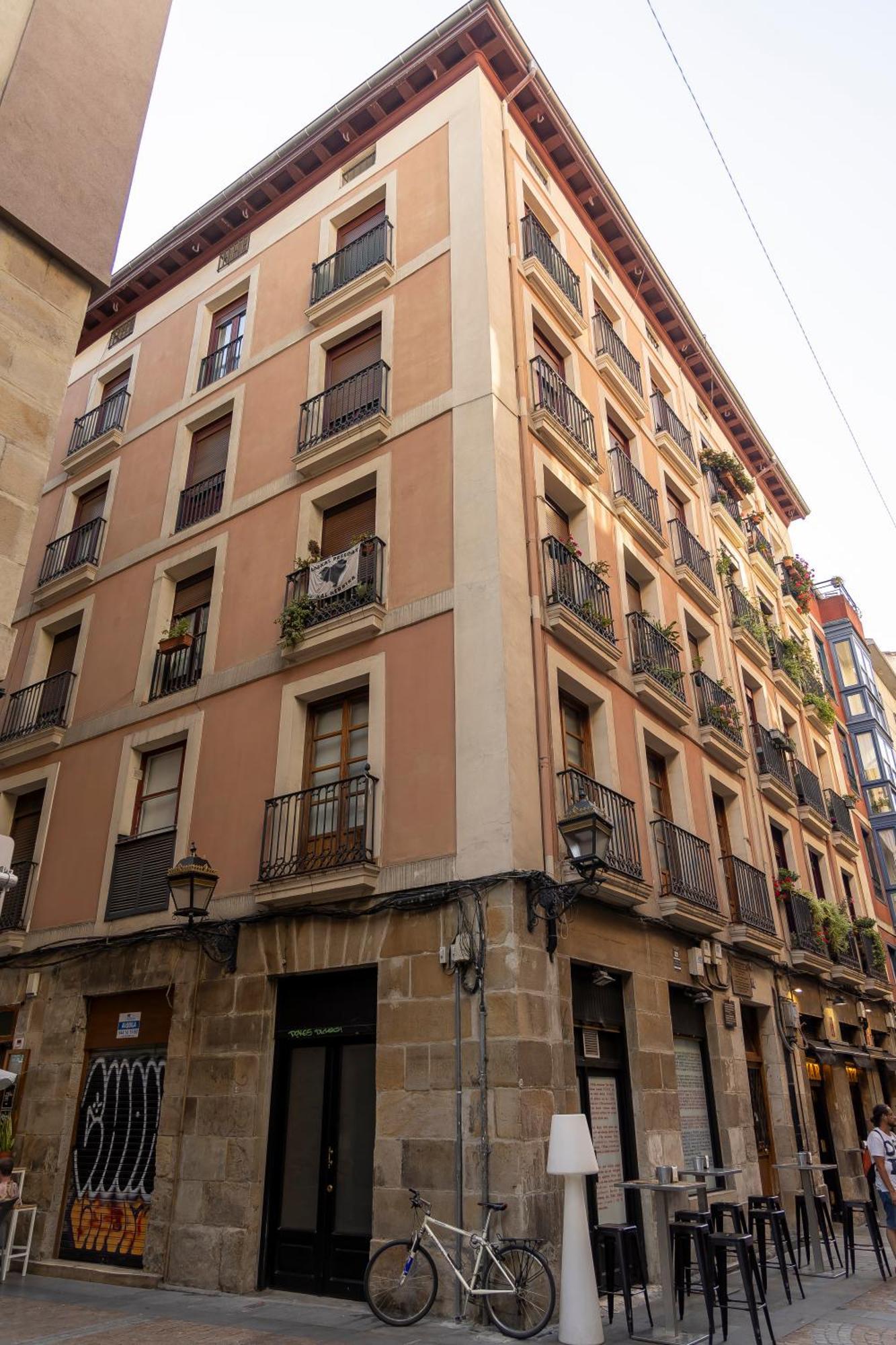 Cornerstone, Apartamento En Casco Viejo Bilbao Kültér fotó