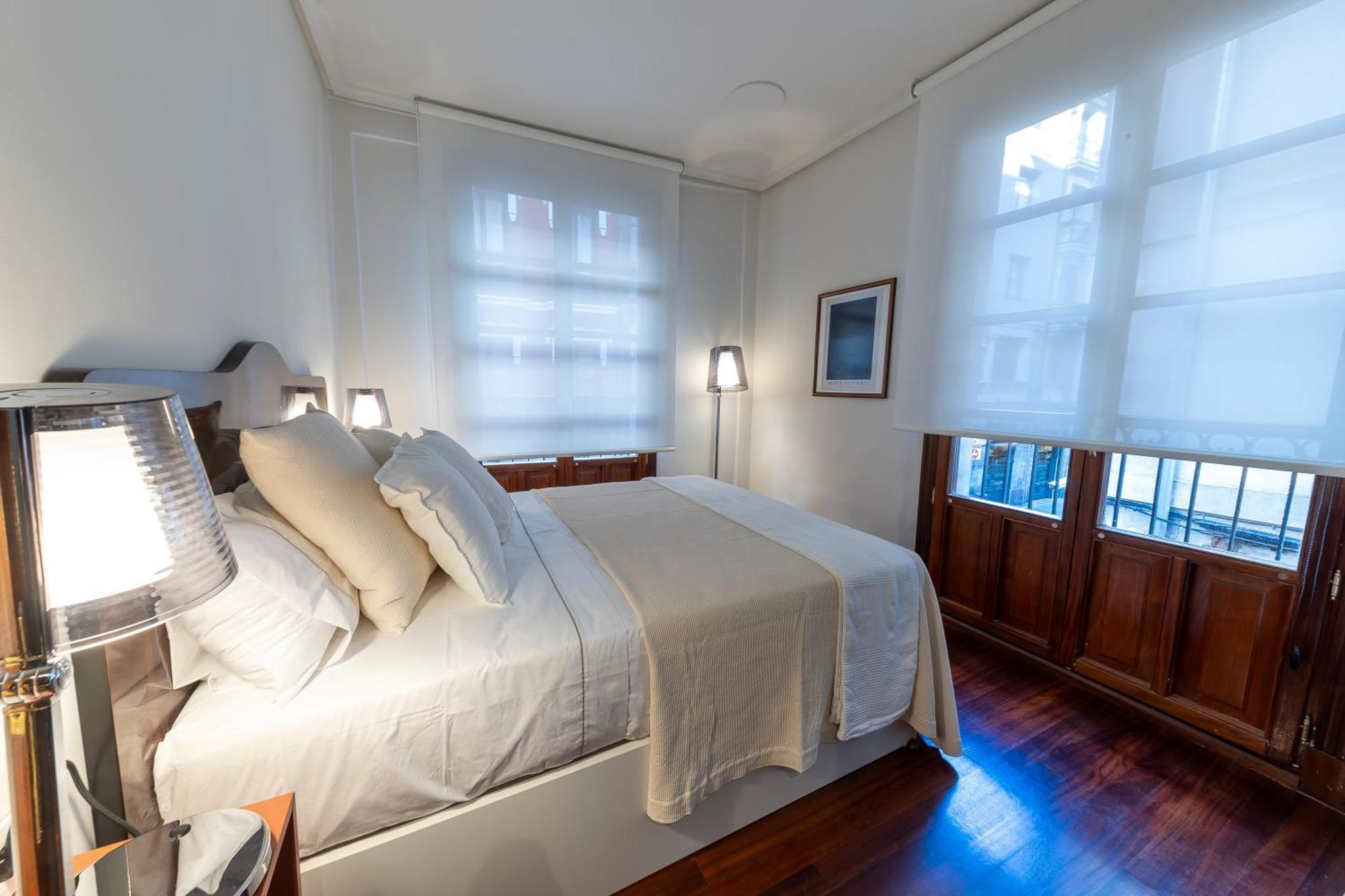 Cornerstone, Apartamento En Casco Viejo Bilbao Kültér fotó